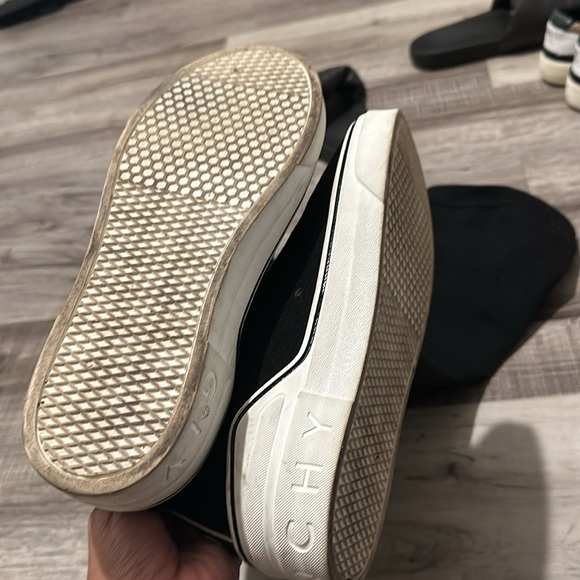 Authentic over the knee GIVENCHY Sneaker Boots - Picture 6 of 7